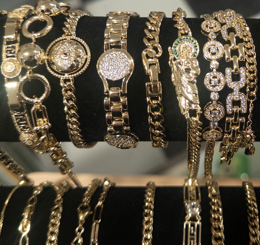 Caja de 6 pcs de brazaletes